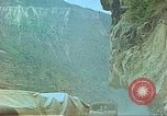 Standbild Burma Road Paoshan China, 1941, aus Sekunde 61 historischem Filmmaterial Videoclip 65675060844