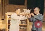 Standbild Arzt Yao und Rockefeller Institut Malaria Control in China während der W Mengshih China, 1941, aus Sekunde 37 historischem Filmmaterial Videoclip 65675060847
