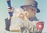 Standbild Arzt Yao und Rockefeller Institut Malaria Control in China während der W Mengshih China, 1941, aus Sekunde 38 historischem Filmmaterial Videoclip 65675060847