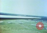 Immagine di Aviosuperficie di Atsugi alla fine della seconda guerra mondiale Atsugi Giappone, 1945, secondo 10 filmato di repertorio 65675060855