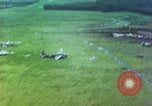 Immagine di Aviosuperficie di Atsugi alla fine della seconda guerra mondiale Atsugi Giappone, 1945, secondo 46 filmato di repertorio 65675060855