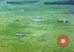 Immagine di Aviosuperficie di Atsugi alla fine della seconda guerra mondiale Atsugi Giappone, 1945, secondo 47 filmato di repertorio 65675060855
