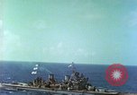 Immagine di HMS King George V Tokyo Giappone, 1945, secondo 50 filmato di repertorio 65675060856