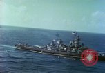 Immagine di HMS King George V Tokyo Giappone, 1945, secondo 59 filmato di repertorio 65675060856