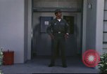 Standbild USA airmen California United States USA, 1976, aus Sekunde 10 historischem Filmmaterial Videoclip 65675060870