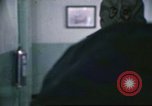 Standbild USA Mediziner California United States USA, 1976, aus Sekunde 1 historischem Filmmaterial Videoclip 65675060881