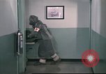 Standbild USA Mediziner California United States USA, 1976, aus Sekunde 13 historischem Filmmaterial Videoclip 65675060881