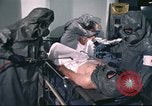 Standbild USA Mediziner California United States USA, 1976, aus Sekunde 8 historischem Filmmaterial Videoclip 65675060882