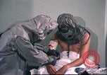 Standbild USA Mediziner California United States USA, 1976, aus Sekunde 37 historischem Filmmaterial Videoclip 65675060882