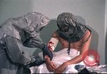 Standbild USA Mediziner California United States USA, 1976, aus Sekunde 42 historischem Filmmaterial Videoclip 65675060882