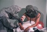 Standbild USA Mediziner California United States USA, 1976, aus Sekunde 43 historischem Filmmaterial Videoclip 65675060882