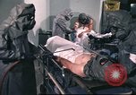 Standbild USA Mediziner California United States USA, 1976, aus Sekunde 53 historischem Filmmaterial Videoclip 65675060882