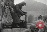 Standbild Vereinigten Staaten Truppen Europa, 1945, aus Sekunde 33 historischem Filmmaterial Videoclip 65675060886