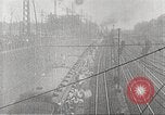 Image troupe japonaise train au départ Chine, 1938, de la seconde 43 séquences d'archives historiques vidéo 65675060888