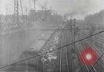 Image troupe japonaise train au départ Chine, 1938, de la seconde 44 séquences d'archives historiques vidéo 65675060888