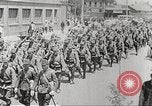 Image troupe japonaise train au départ Chine, 1938, de la seconde 59 séquences d'archives historiques vidéo 65675060888