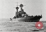 Standbild US-Kriegsschiffe Schottland, 1918, aus Sekunde 13 historischem Filmmaterial Videoclip 65675060912