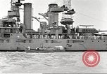 Immagine di Parecchi Stati Uniti corazzate e cacciatorpediniere Oceano atlantico, 1920, secondo 24 filmato di repertorio 65675060913