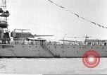Immagine di Parecchi Stati Uniti corazzate e cacciatorpediniere Oceano atlantico, 1920, secondo 26 filmato di repertorio 65675060913