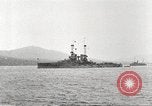 Immagine di Parecchi Stati Uniti corazzate e cacciatorpediniere Oceano atlantico, 1920, secondo 50 filmato di repertorio 65675060913