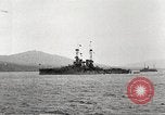 Immagine di Parecchi Stati Uniti corazzate e cacciatorpediniere Oceano atlantico, 1920, secondo 52 filmato di repertorio 65675060913