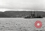 Standbild türkischen Kriegsschiffe Dardanellen Türkei, 1920, aus Sekunde 28 historischem Filmmaterial Videoclip 65675060914
