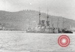Standbild türkischen Kriegsschiffe Dardanellen Türkei, 1920, aus Sekunde 58 historischem Filmmaterial Videoclip 65675060914
