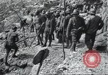 Image troupes italiennes Tyrol Italie, 1916, de la seconde 26 séquences d'archives historiques vidéo 65675060923