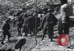 Image troupes italiennes Tyrol Italie, 1916, de la seconde 27 séquences d'archives historiques vidéo 65675060923