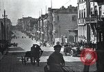 Immagine di Vladivostok Street Scenes durante la guerra civile russa Vladivostok Russia, 1918, secondo 55 filmato di repertorio 65675060927