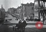Immagine di Vladivostok Street Scenes durante la guerra civile russa Vladivostok Russia, 1918, secondo 58 filmato di repertorio 65675060927