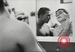 Immagine di Gli osservatori giapponese Honolulu Hawaii USA, 1941, secondo 12 filmato di repertorio 65675060932