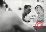Immagine di Gli osservatori giapponese Honolulu Hawaii USA, 1941, secondo 14 filmato di repertorio 65675060932