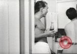 Immagine di Gli osservatori giapponese Honolulu Hawaii USA, 1941, secondo 22 filmato di repertorio 65675060932