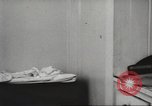 Immagine di Gli osservatori giapponese Honolulu Hawaii USA, 1941, secondo 27 filmato di repertorio 65675060932