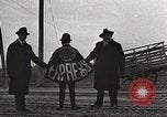 Standbild Japaner Tokio Japan, 1920, aus Sekunde 17 historischem Filmmaterial Videoclip 65675060950