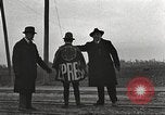Standbild Japaner Tokio Japan, 1920, aus Sekunde 20 historischem Filmmaterial Videoclip 65675060950