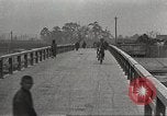 Standbild Japaner Tokio Japan, 1920, aus Sekunde 26 historischem Filmmaterial Videoclip 65675060950