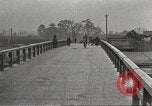 Standbild Japaner Tokio Japan, 1920, aus Sekunde 30 historischem Filmmaterial Videoclip 65675060950