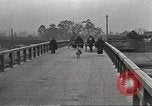 Standbild Japaner Tokio Japan, 1920, aus Sekunde 38 historischem Filmmaterial Videoclip 65675060950