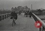 Standbild Japaner Tokio Japan, 1920, aus Sekunde 43 historischem Filmmaterial Videoclip 65675060950