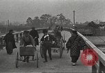 Standbild Japaner Tokio Japan, 1920, aus Sekunde 52 historischem Filmmaterial Videoclip 65675060950