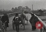 Standbild Japaner Tokio Japan, 1920, aus Sekunde 54 historischem Filmmaterial Videoclip 65675060950