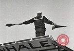 Standbild USA sailor Portsmouth Virginia USA, 1926, aus Sekunde 24 historischem Filmmaterial Videoclip 65675060972