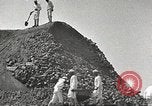 Standbild US Navy Matrosen waschen Kleidung United States USA, 1923, aus Sekunde 28 historischem Filmmaterial Videoclip 65675060979