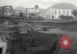 Standbild Arbeitnehmer Herculaneum Italien, 1932, aus Sekunde 17 historischem Filmmaterial Videoclip 65675061020