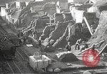 Standbild Arbeitnehmer Herculaneum Italien, 1932, aus Sekunde 22 historischem Filmmaterial Videoclip 65675061020