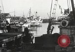 Standbild Fischer San Pedro California USA, 1932, aus Sekunde 20 historischem Filmmaterial Videoclip 65675061021