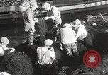 Standbild Fischer San Pedro California USA, 1932, aus Sekunde 29 historischem Filmmaterial Videoclip 65675061021