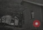 Image 'épave de locomotive Powellton West Virginia USA, 1934, de la seconde 43 séquences d'archives historiques vidéo 65675061025